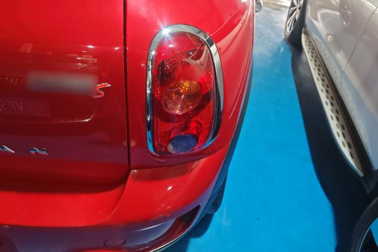 Used MINI Countryman 2014 1.6T COOPER S Right Rear Taillight