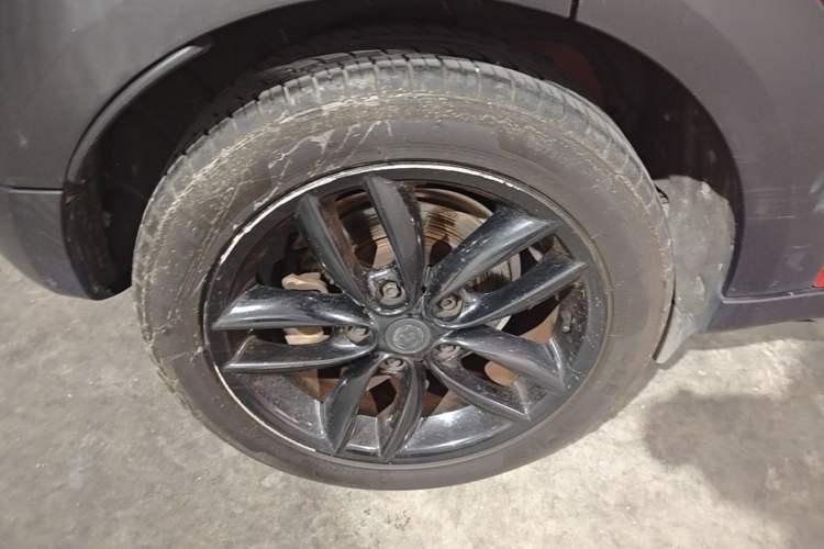 Used MINI Countryman 2014 1.6T COOPER ALL4 Excitement Right Rear Wheel Hub