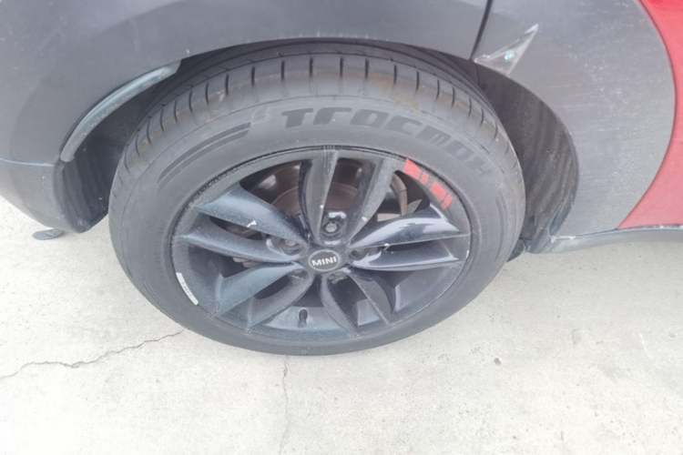 Used MINI Countryman 2014 1.6L COOPER Excitement Right Rear Wheel Hub