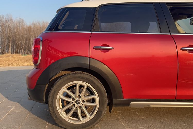 Used MINI Countryman 2014 1.6T COOPER ALL4 Fun Right Rear Wheel Hub