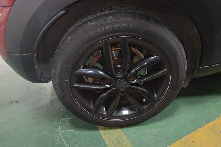 Used MINI Countryman 2014 1.6T COOPER ALL4 Excitement Right Rear Wheel Hub