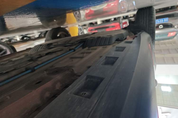 Used MINI Countryman 2014 1.6L COOPER Fun Right Side Sill