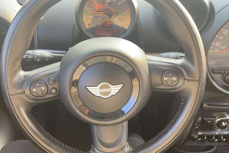 Used MINI Countryman 2014 1.6T COOPER ALL4 Fun Steering Wheel