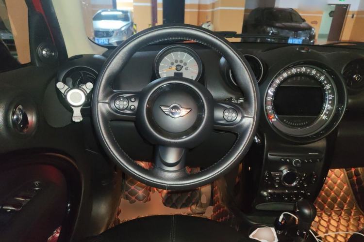 Used MINI Countryman 2014 1.6L COOPER Excitement Steering Wheel