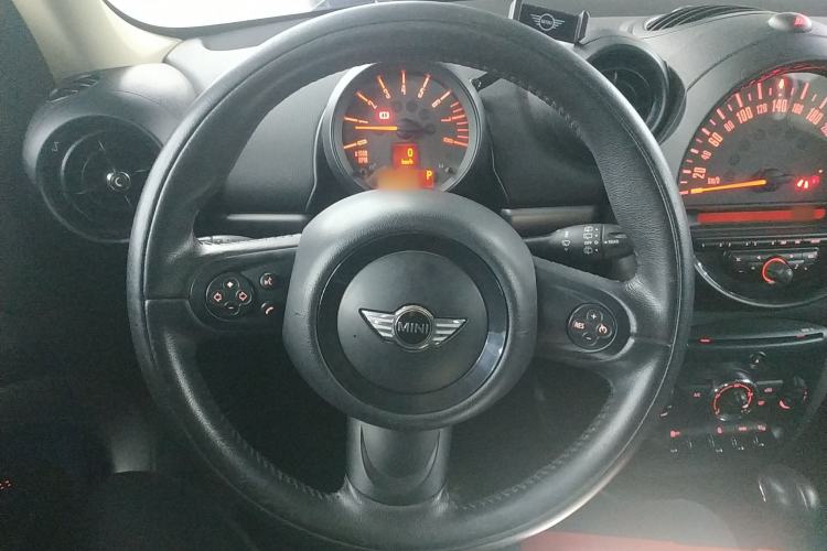 Used MINI Countryman 2014 1.6T COOPER ALL4 Fun Steering Wheel