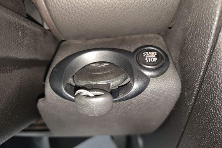 Used MINI Countryman 2014 1.6L COOPER Fun Vehicle Key