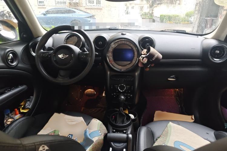 Used MINI Countryman 2014 1.6T COOPER S ALL4 Center Console