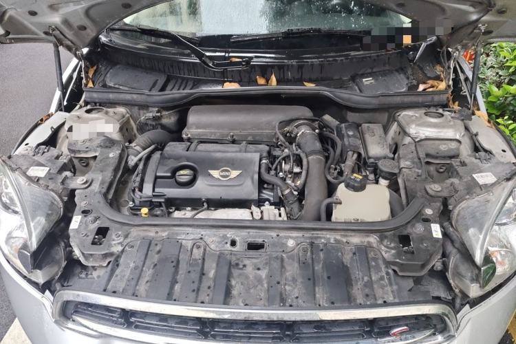 Used MINI Countryman 2014 1.6T COOPER S ALL4 Engine Bay