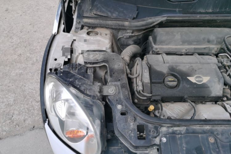 Used MINI Countryman 2014 1.6T COOPER ALL4 Fun Engine Bay Right