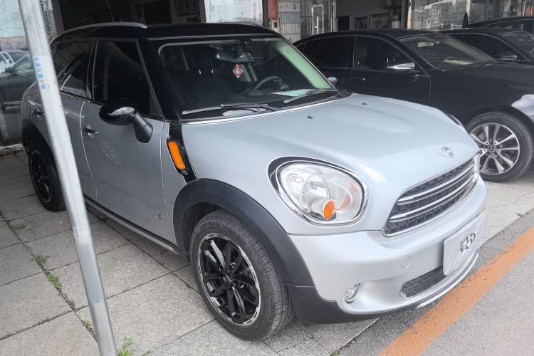 Used MINI Countryman 2014 1.6T COOPER ALL4 Fun Exterior 2