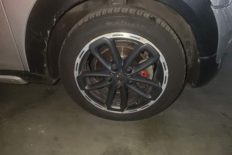 Used MINI Countryman 2014 1.6T COOPER ALL4 Fun Right Front Wheel Hub