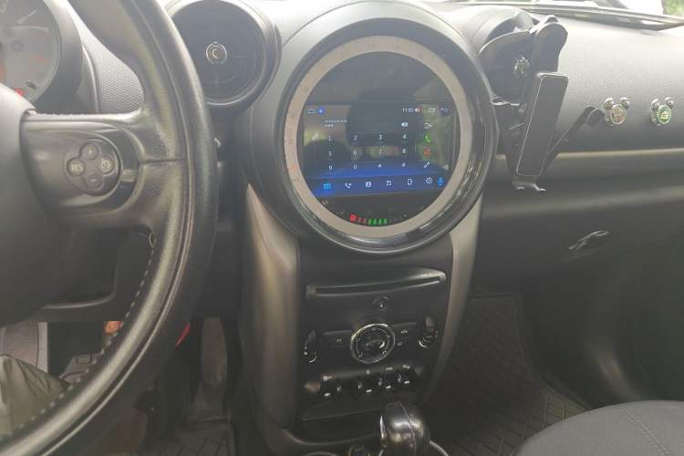 Used MINI Countryman 2014 1.6T COOPER ALL4 Fun Audio And AC Panel