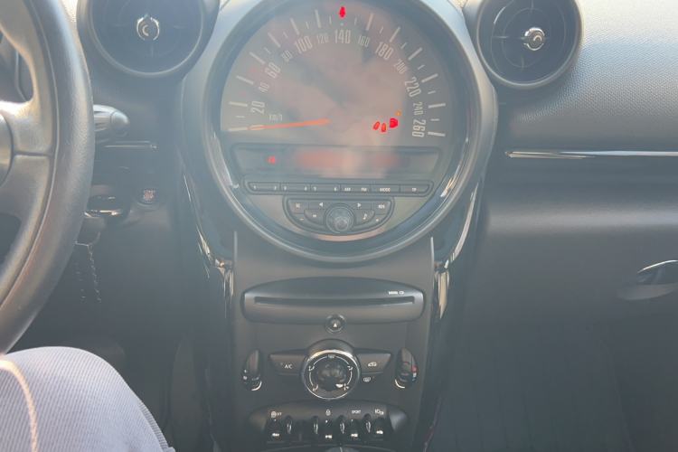 Used MINI Countryman 2014 1.6T COOPER ALL4 Fun Audio And AC Panel