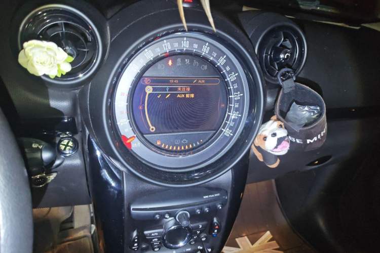 Used MINI Countryman 2014 1.6T COOPER ALL4 Excitement Audio And AC Panel