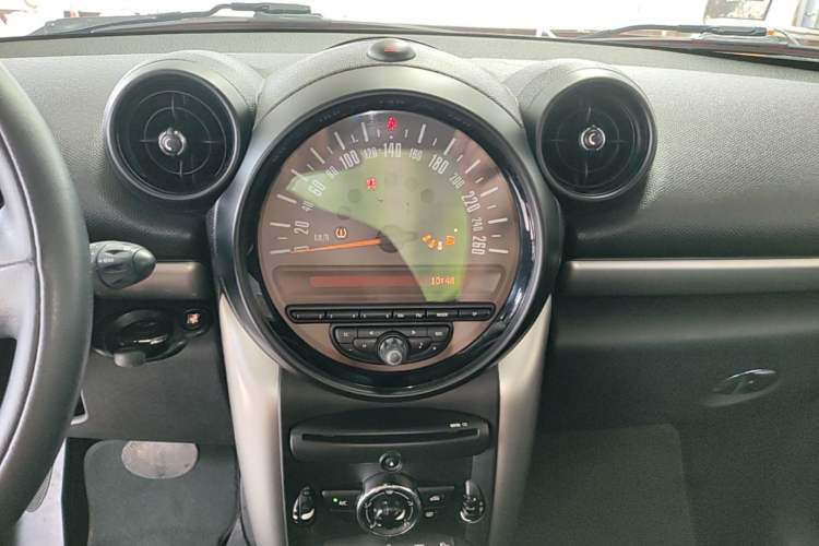 Used MINI Countryman 2014 1.6L COOPER Fun Audio And AC Panel