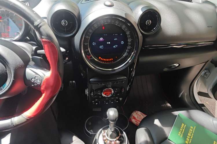 Used MINI Countryman 2014 1.6T COOPER S ALL4 Audio And AC Panel