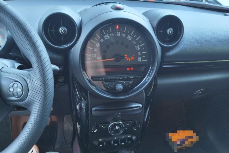 Used MINI Countryman 2014 1.6T COOPER ALL4 Fun Audio And AC Panel