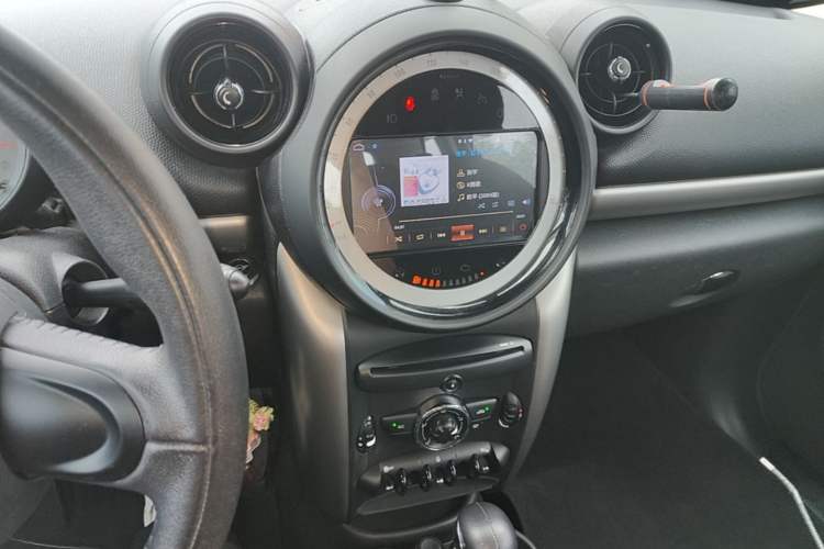 Used MINI Countryman 2014 1.6L ONE Audio And AC Panel