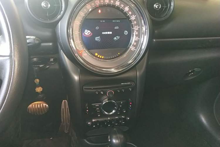 Used MINI Countryman 2014 1.6T COOPER S ALL4 Audio And AC Panel