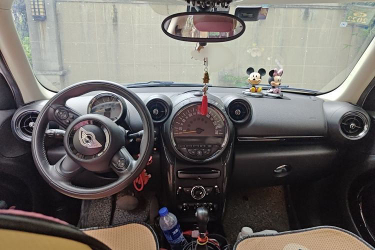 Used MINI Countryman 2014 1.6L COOPER Fun Center Console
