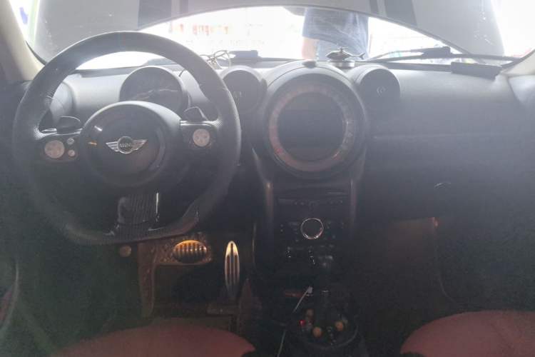 Used MINI Countryman 2014 1.6T COOPER S Center Console