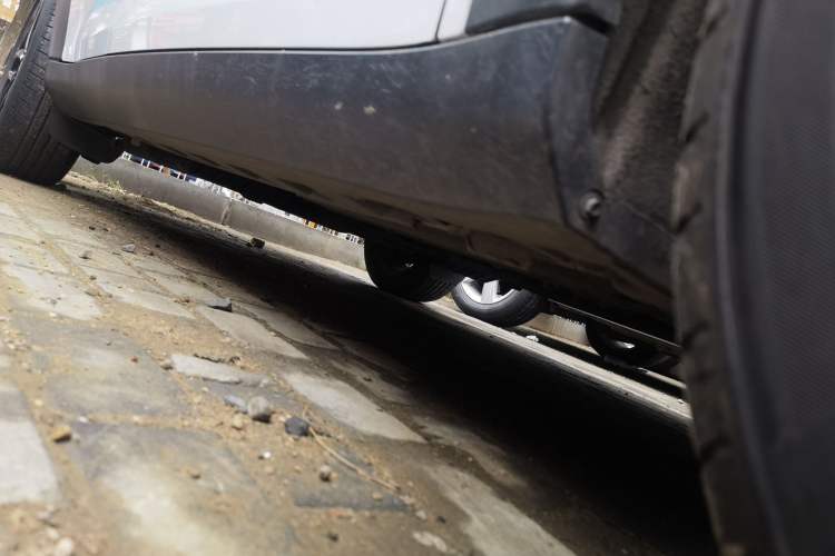 Used MINI Countryman 2014 1.6L COOPER Fun Chassis Front Right