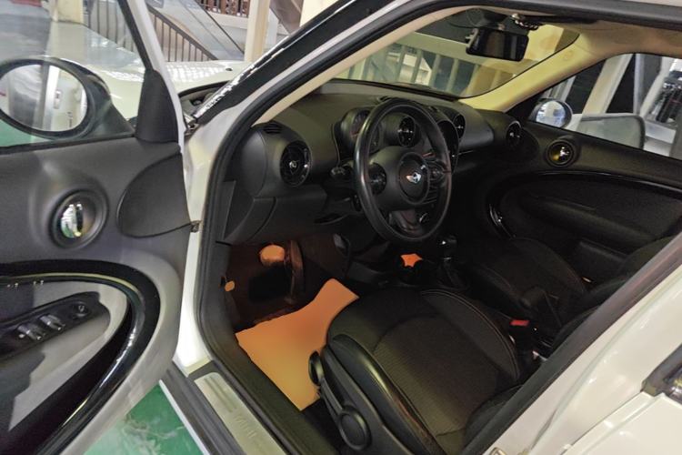 Used MINI Countryman 2014 1.6T COOPER ALL4 Fun Driver Seat
