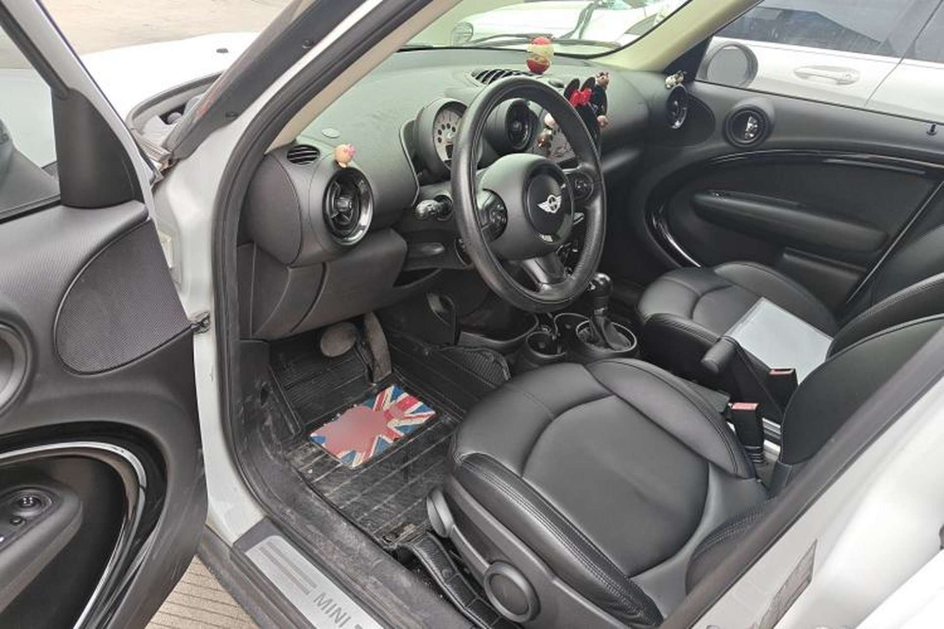 Used MINI Countryman 2014 1.6T COOPER ALL4 Fun Driver Seat
