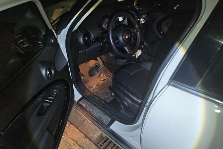 Used MINI Countryman 2014 1.6T COOPER ALL4 Excitement Driver Seat