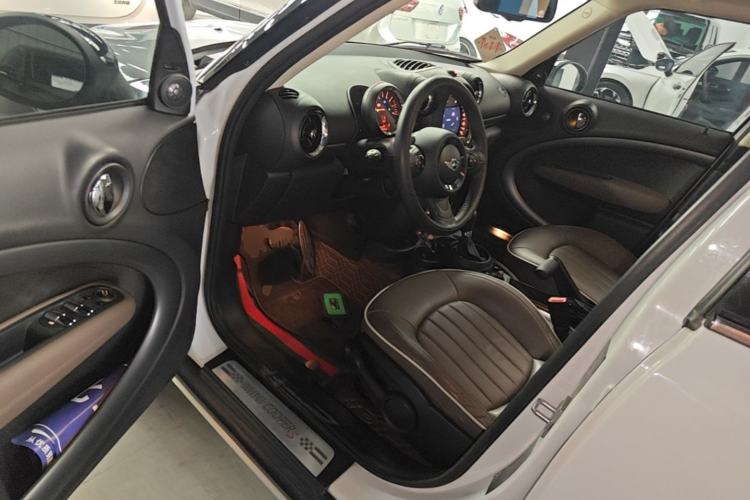 Used MINI Countryman 2014 1.6T COOPER S ALL4 Driver Seat