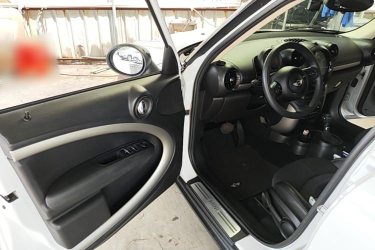 Used MINI Countryman 2014 1.6L COOPER Fun Driver Seat