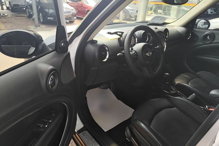 Used MINI Countryman 2014 1.6T COOPER S ALL4 Driver Seat