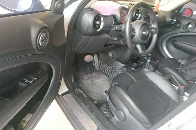Used MINI Countryman 2014 1.6T COOPER S ALL4 Driver Seat