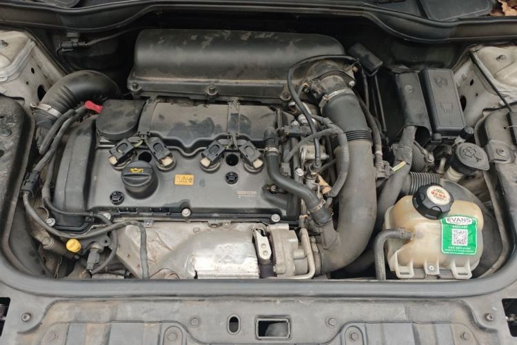 Used MINI Countryman 2014 1.6T COOPER S Engine Bay