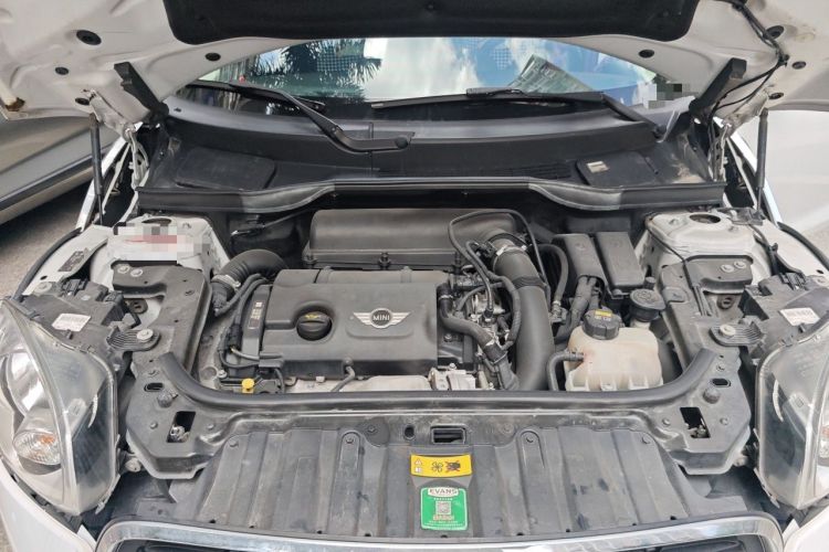 Used MINI Countryman 2014 1.6T COOPER S Engine Bay
