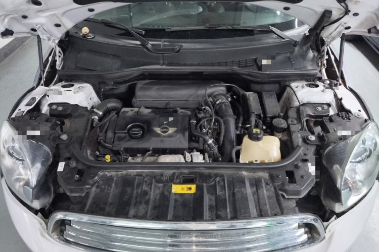 Used MINI Countryman 2014 1.6T COOPER ALL4 Excitement Engine Bay