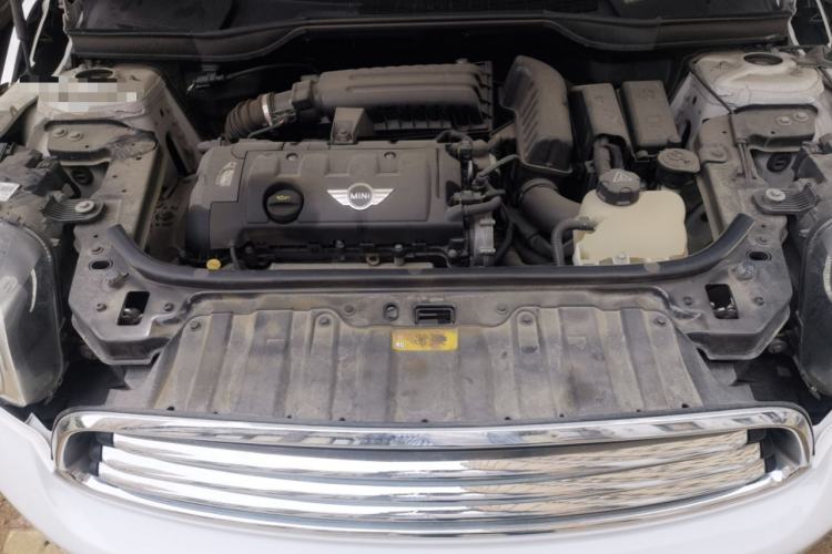Used MINI Countryman 2014 1.6L COOPER Fun Engine Bay