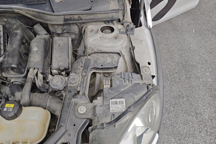 Used MINI Countryman 2014 1.6L COOPER Fun Engine Bay Left