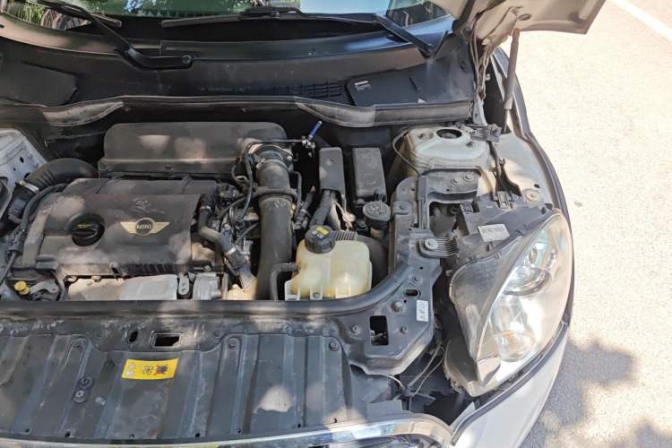 Used MINI Countryman 2014 1.6T COOPER S ALL4 Engine Bay Left