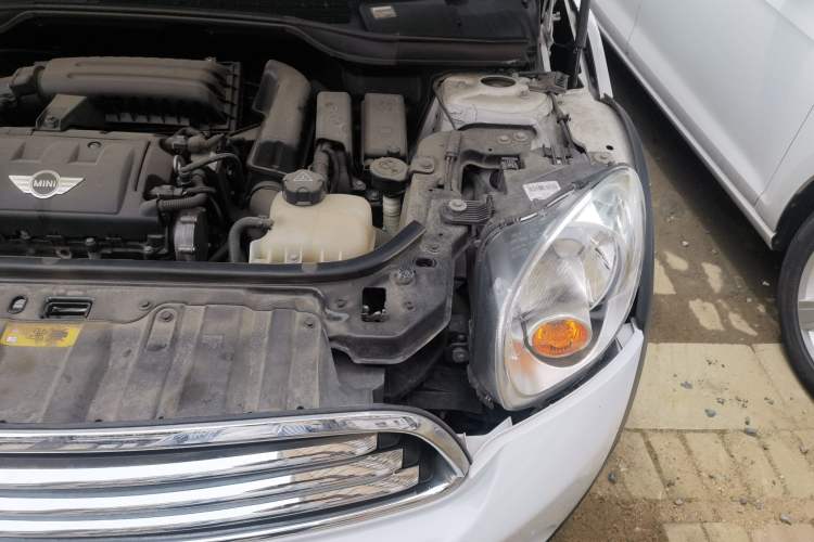 Used MINI Countryman 2014 1.6L COOPER Fun Engine Bay Left