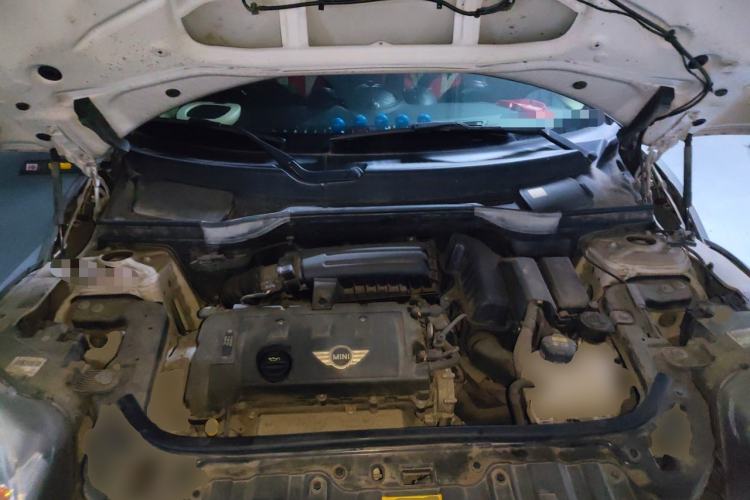 Used MINI Countryman 2014 1.6L COOPER Fun Engine Bay