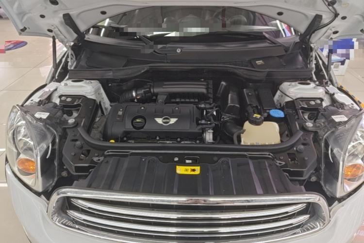 Used MINI Countryman 2014 1.6L COOPER Fun Engine Bay