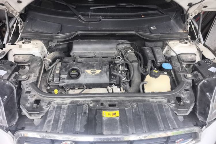 Used MINI Countryman 2014 1.6T COOPER S Engine Bay
