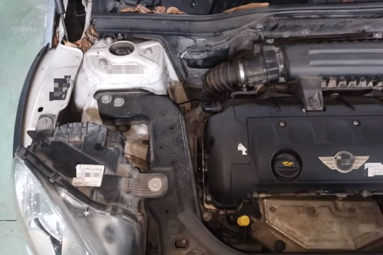 Used MINI Countryman 2014 1.6L COOPER Fun Engine Bay Right