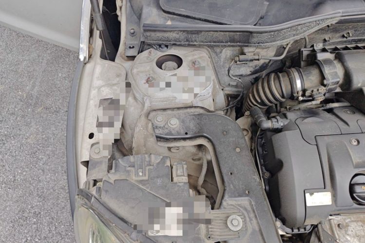 Used MINI Countryman 2014 1.6L COOPER Fun Engine Bay Right