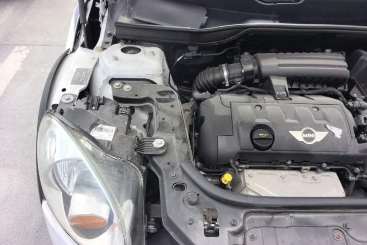Used MINI Countryman 2014 1.6L COOPER Fun Engine Bay Right