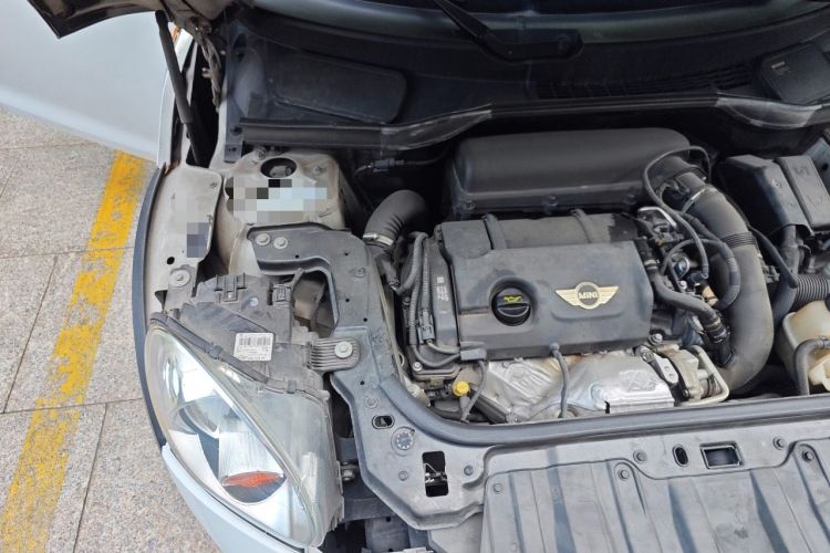 Used MINI Countryman 2014 1.6T COOPER ALL4 Fun Engine Bay Right