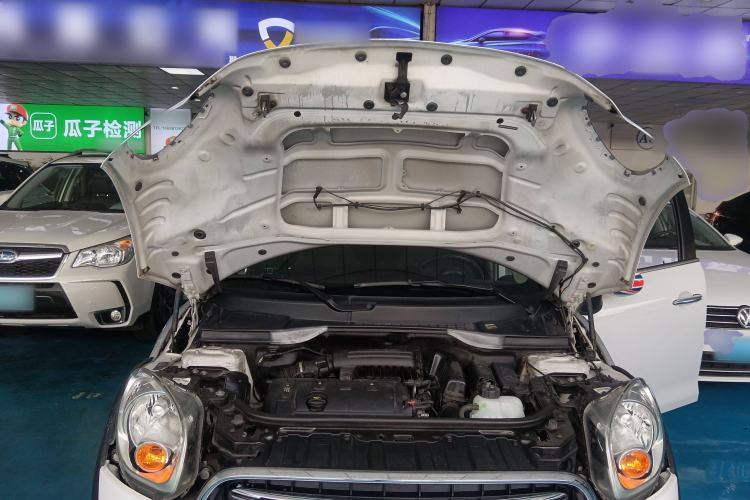 Used MINI Countryman 2014 1.6L ONE Engine Bay