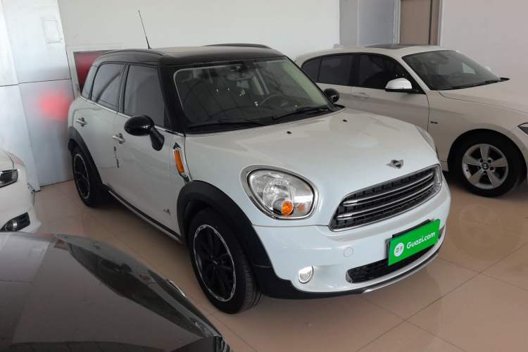 Used MINI Countryman 2014 1.6T COOPER ALL4 Fun Exterior 2