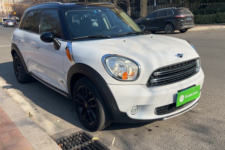 Used MINI Countryman 2014 1.6T COOPER ALL4 Fun Exterior 2